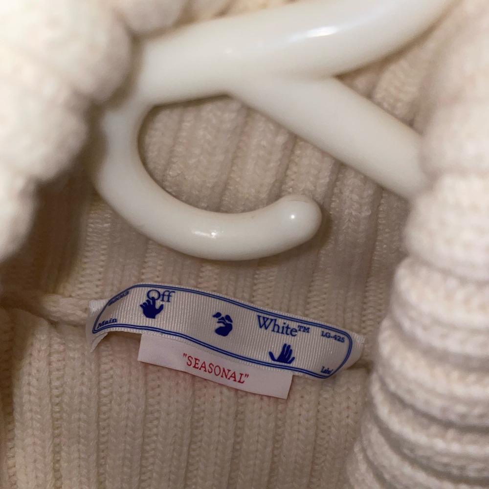 Off White Over Sized Turtle Neck Sweater. Worn On… - image 4